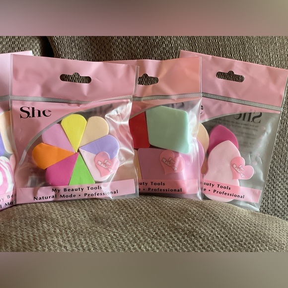 Beauty Blenders, Bundle of 5 Packages (Total of 24 Sponges) - Picture 13 of 16